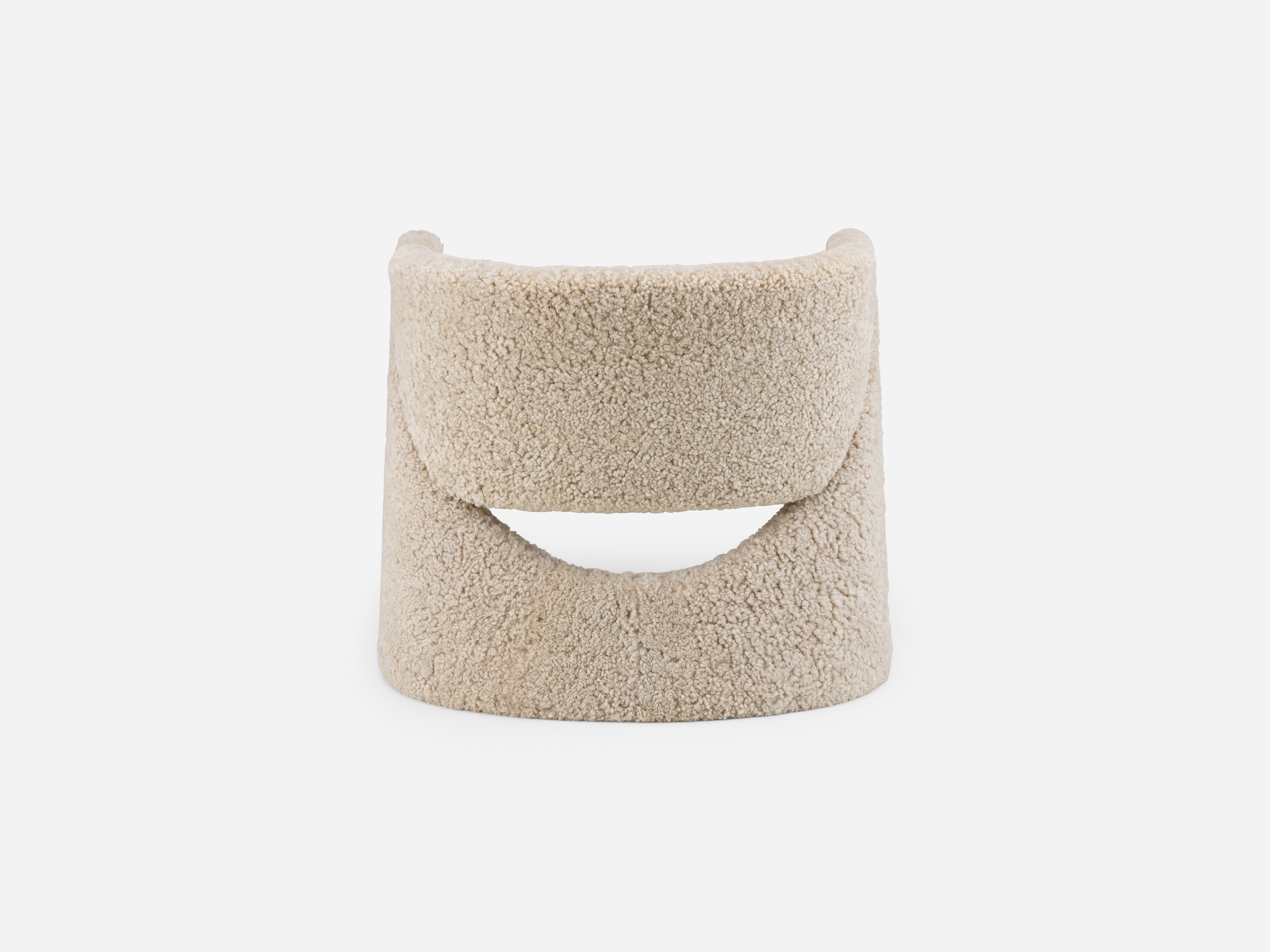 Cursa Lounge Chair