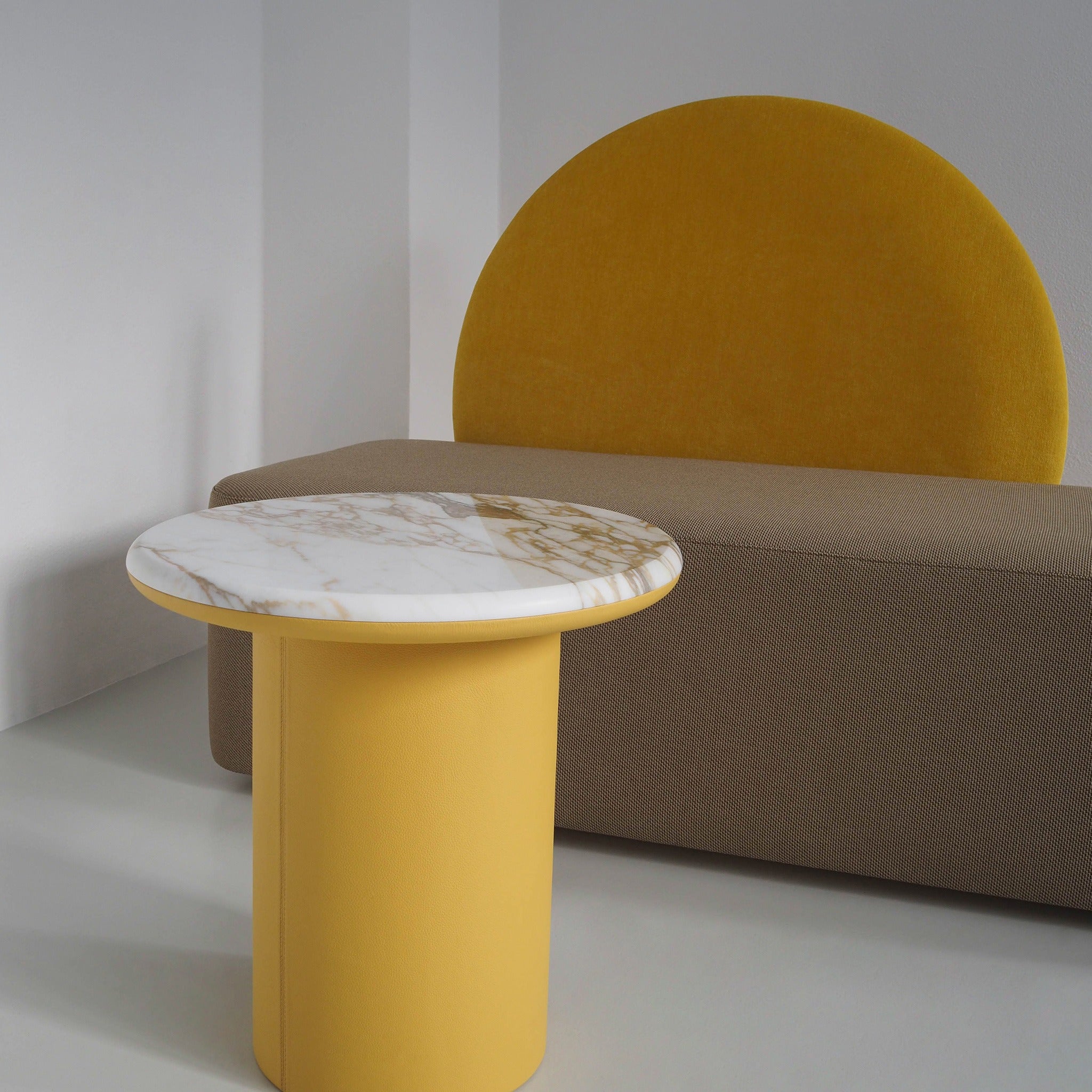 Gemini Round Coffee Table Minor