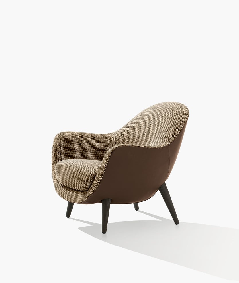 Mad Queen Armchair