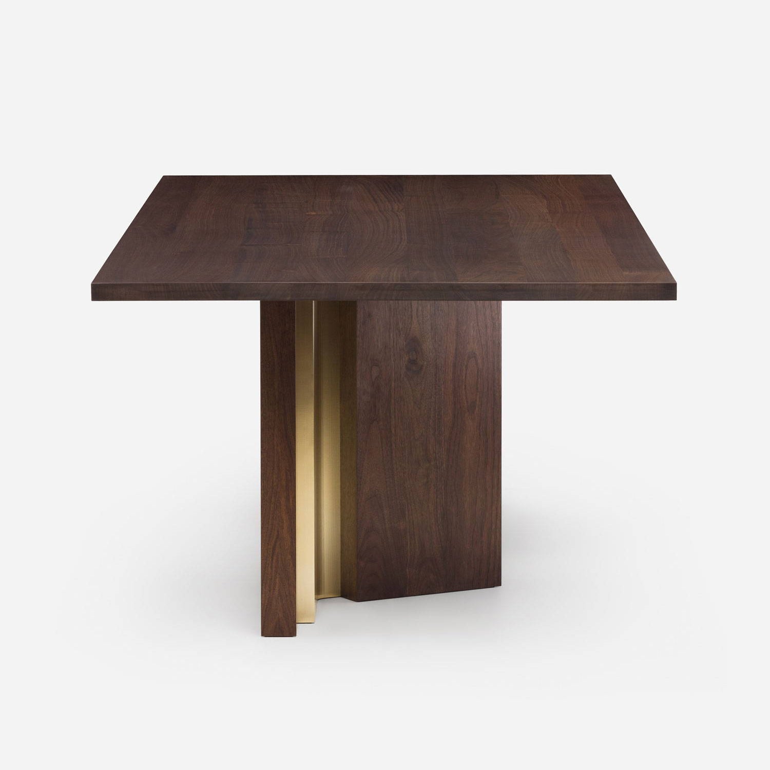Izar Dining Table with Brass