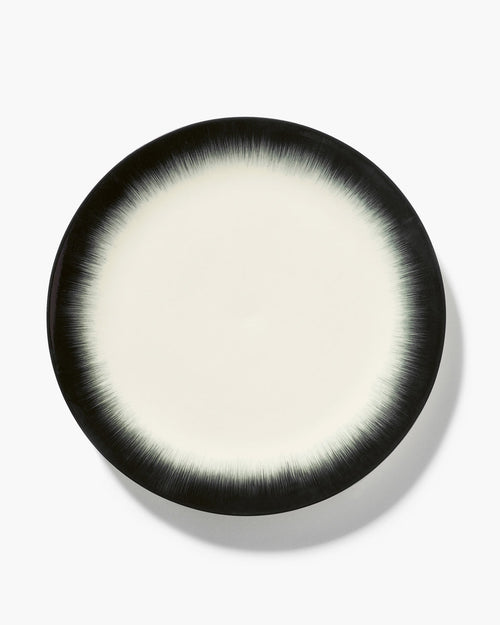 Dinner Plate White/Black Dé - Variation 4
