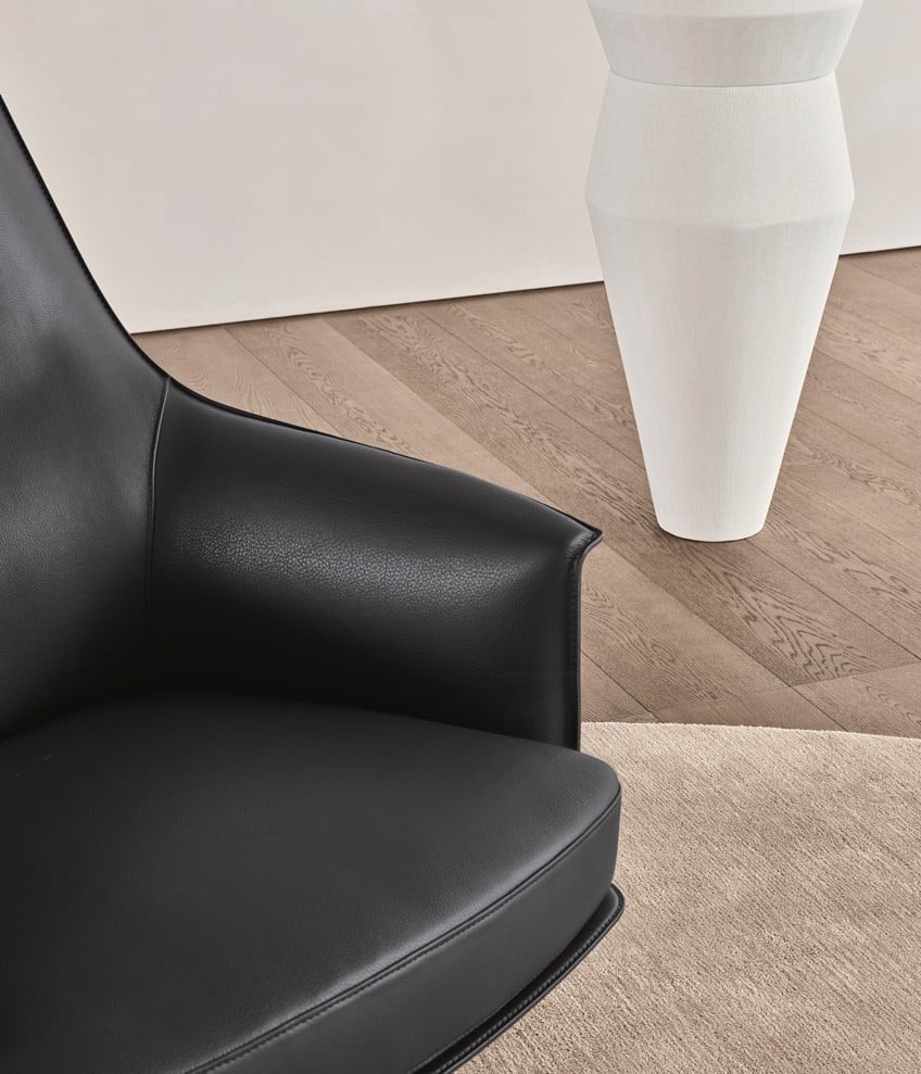 Stanford Lounge Armchair
