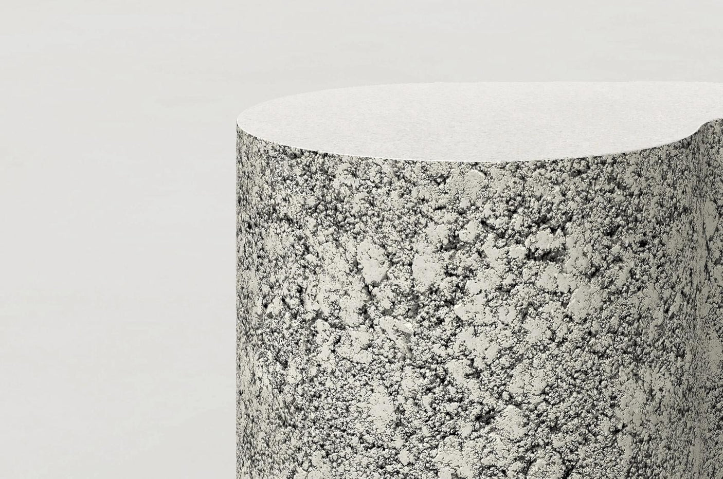 Hugo Table